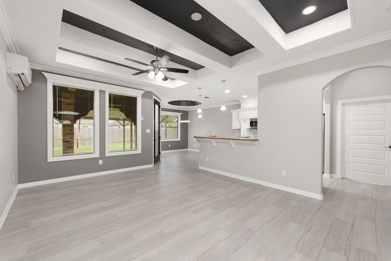 9450 Cajun Blvd - Photo 3 of 27