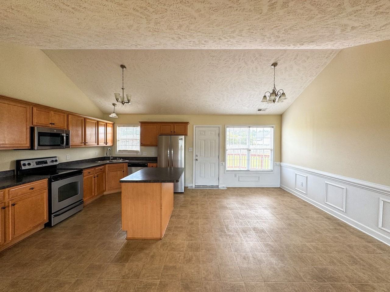 316 Ivywood Ln - Photo 5 of 24