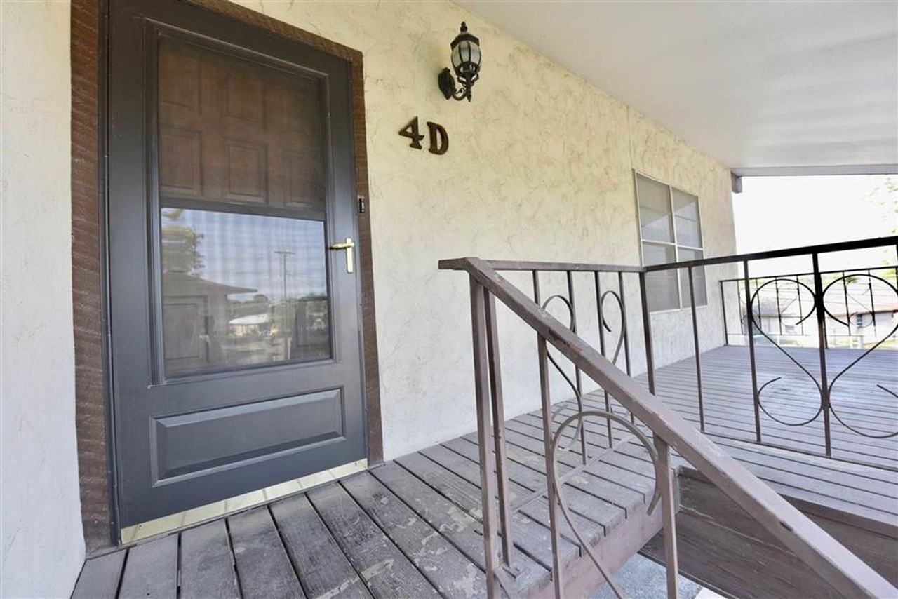 100 Royal Way Dr Apt 4d - Photo 2 of 23