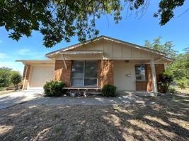 featured image of 6404 Waynewood Ct