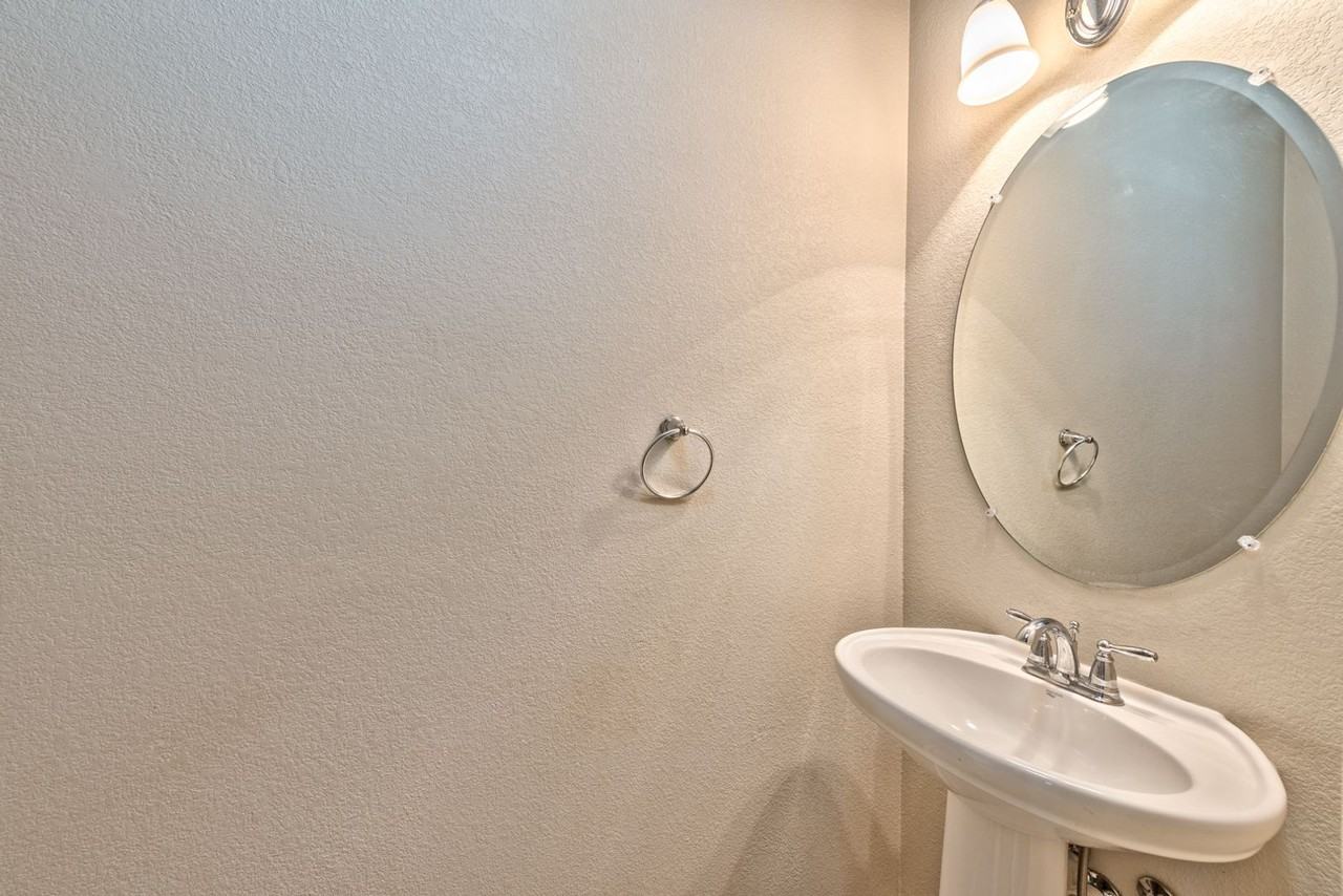 10616 Aphrodite St - Photo 7 of 17