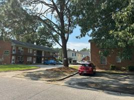 featured image of 1805 1805 E Sixth #4
