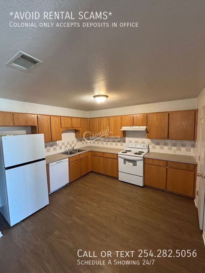 1627 Yuma Trl #A - Photo 3 of 9