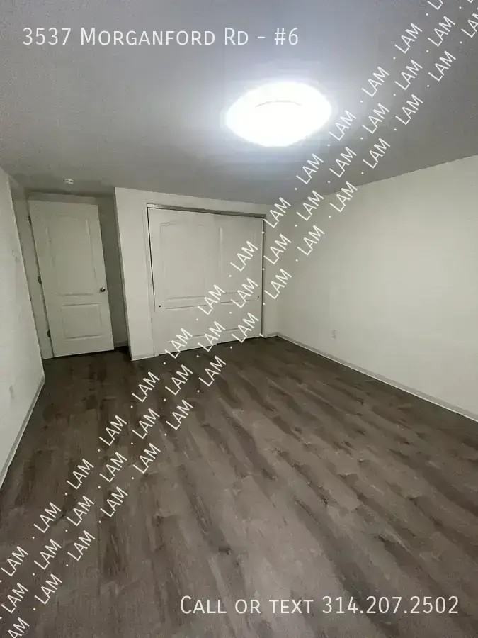 3537 Morganford Rd #6 - Photo 3 of 8