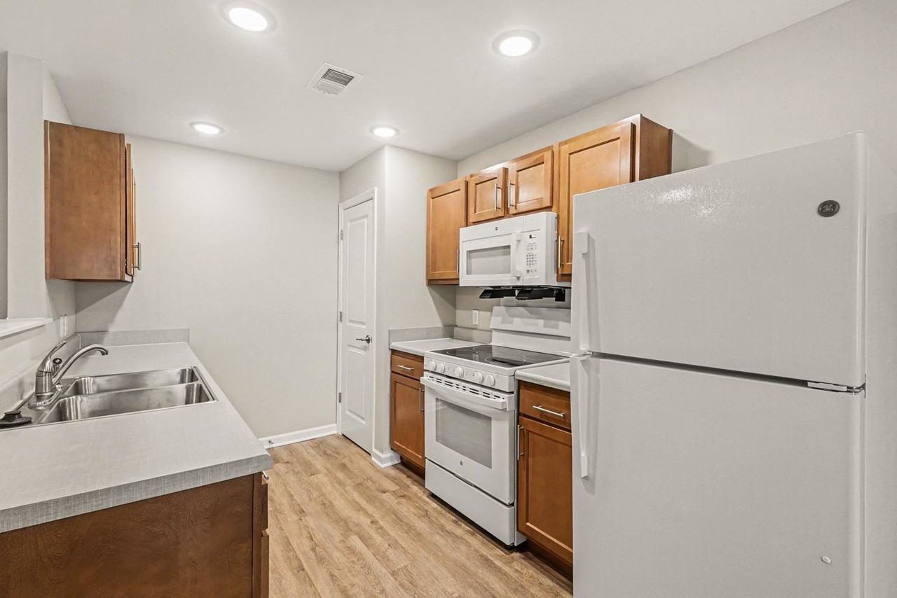 Bridlewood Crossing - Photo 7 of 25