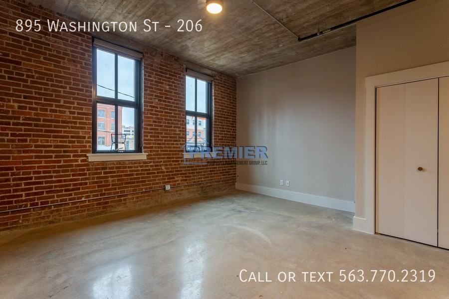895 Washington St #206 - Photo 6 of 29