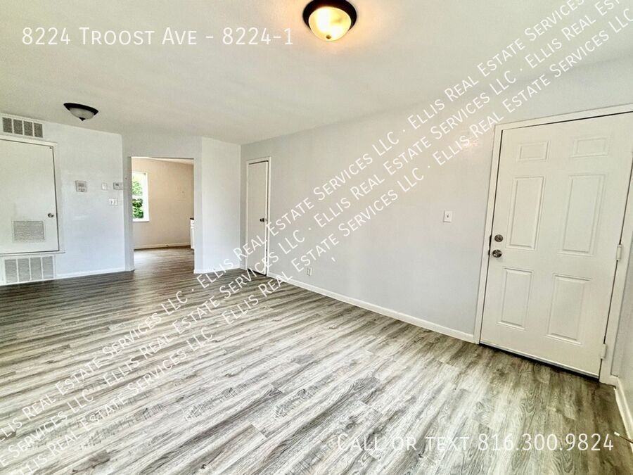 8224 Troost Ave #8224-1 - Photo 4 of 28