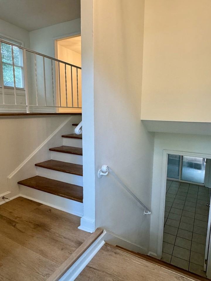 508 Landers Dr Sw - Photo 3 of 24