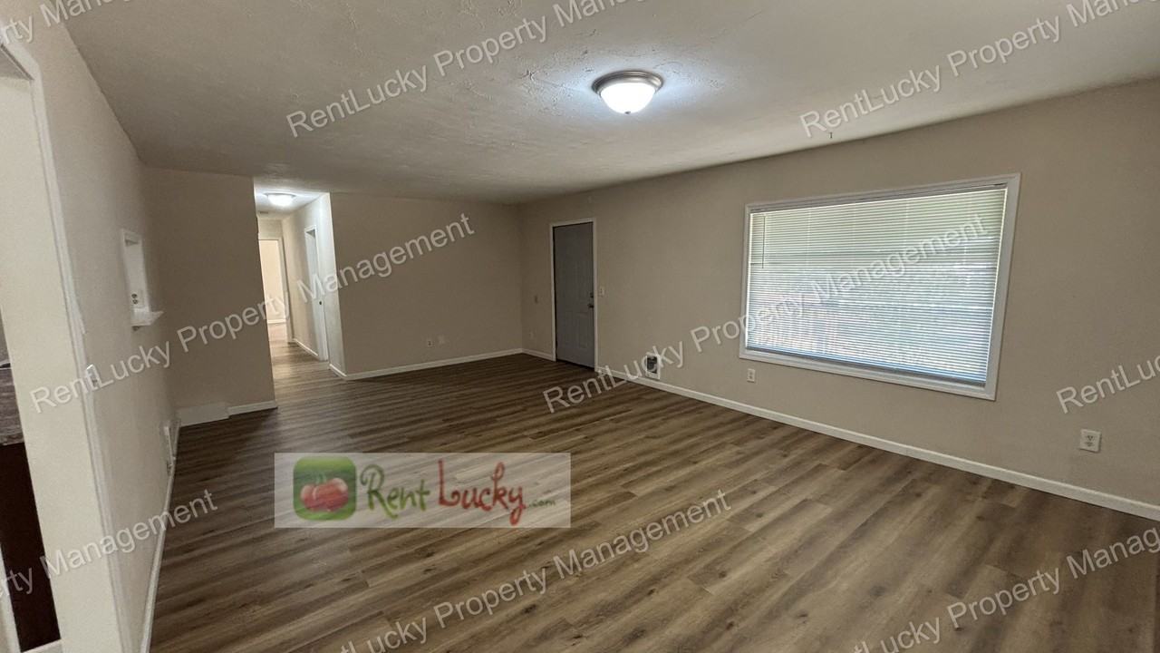 14624 161st Ave Se - Photo 6 of 26