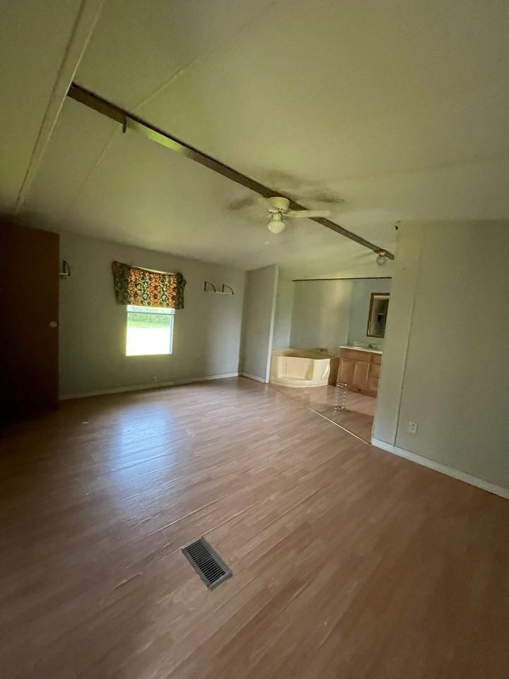 310 Mathis Rd - Photo 3 of 3