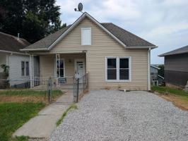 featured image of 2338 S 13th St