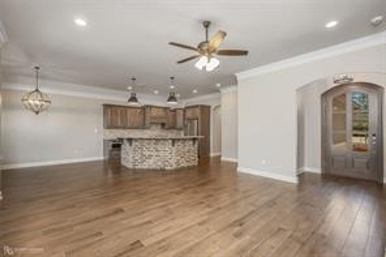 307 Ansley Cir - Photo 5 of 26