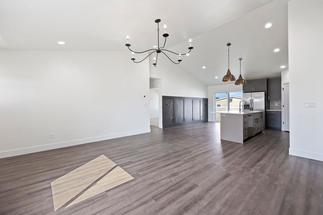 719 Cheri Ct - Photo 5 of 19