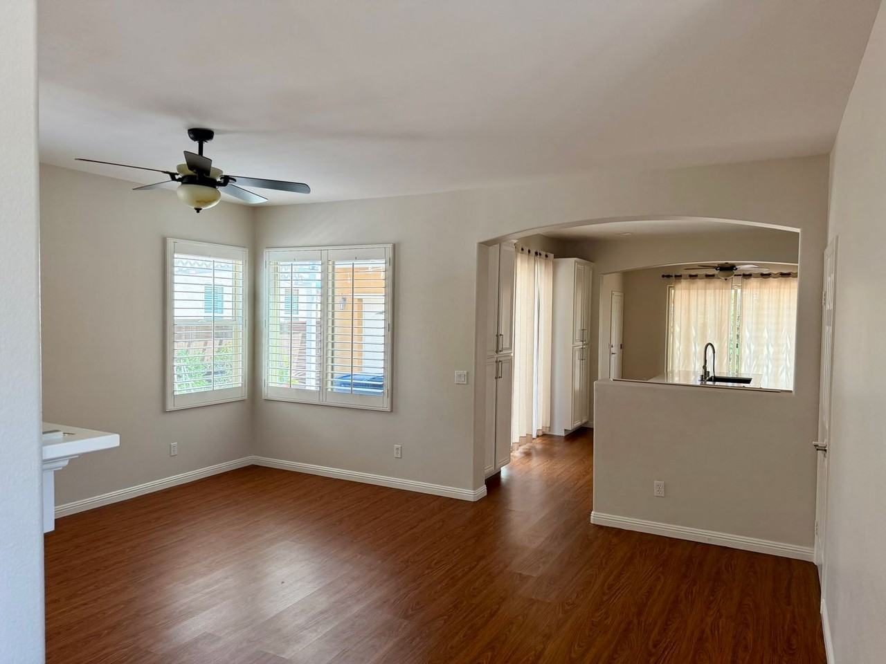 2370 Arbor View St - Photo 6 of 34