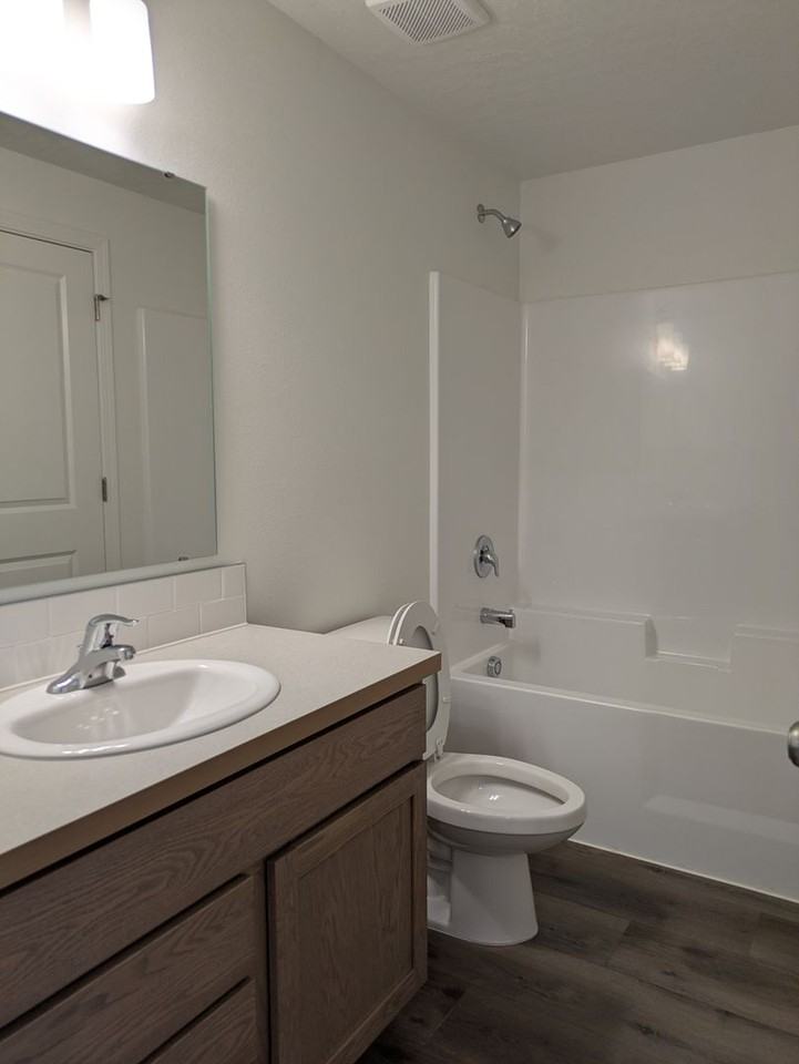 3687 S Penn Pl - Photo 5 of 7