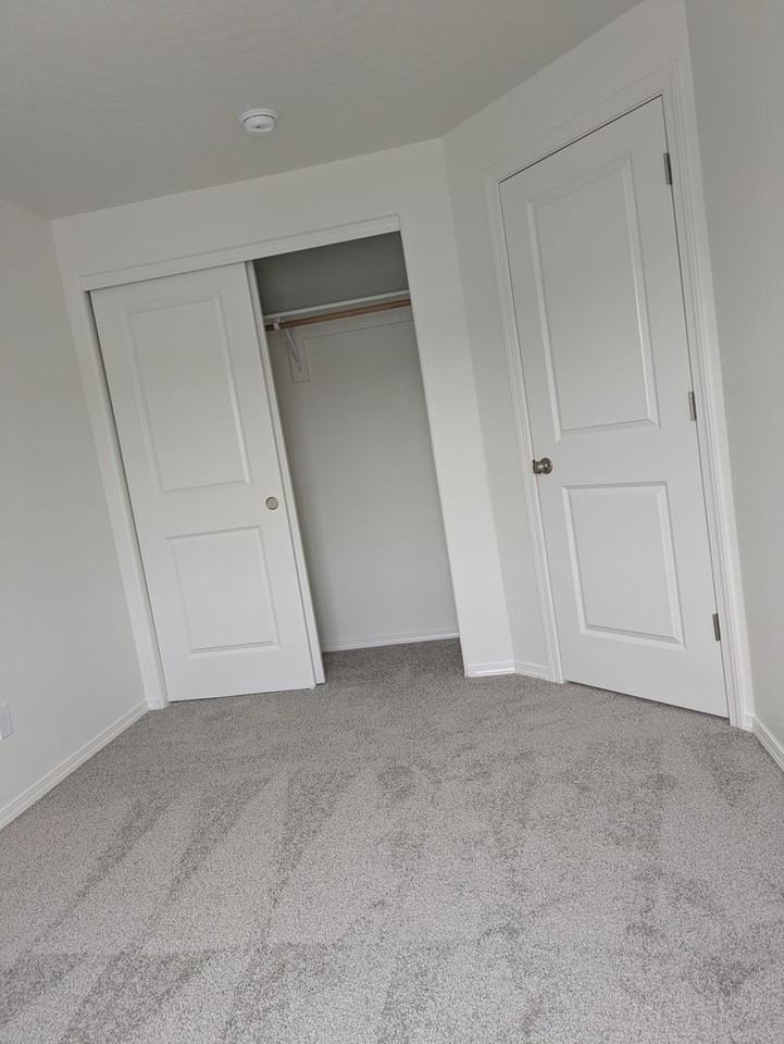 6352 W 36th Pl - Photo 7 of 10