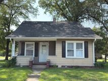 2209 Hawthorne Ave - Photo 1 of 1