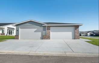 2737 2737 S Airman St - - Photo 1 of 1