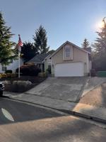 featured image of 1327 Nw Vallejo Dr