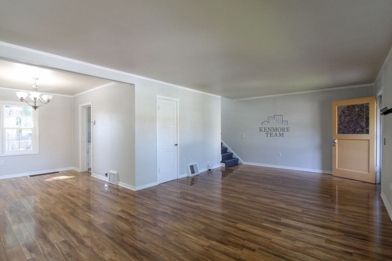 1310 Haupt Ave - Photo 3 of 17