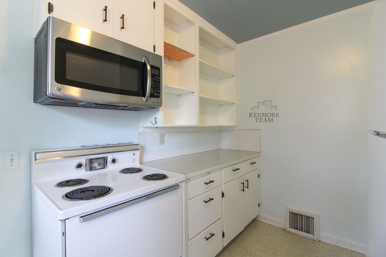 1310 Haupt Ave - Photo 6 of 17