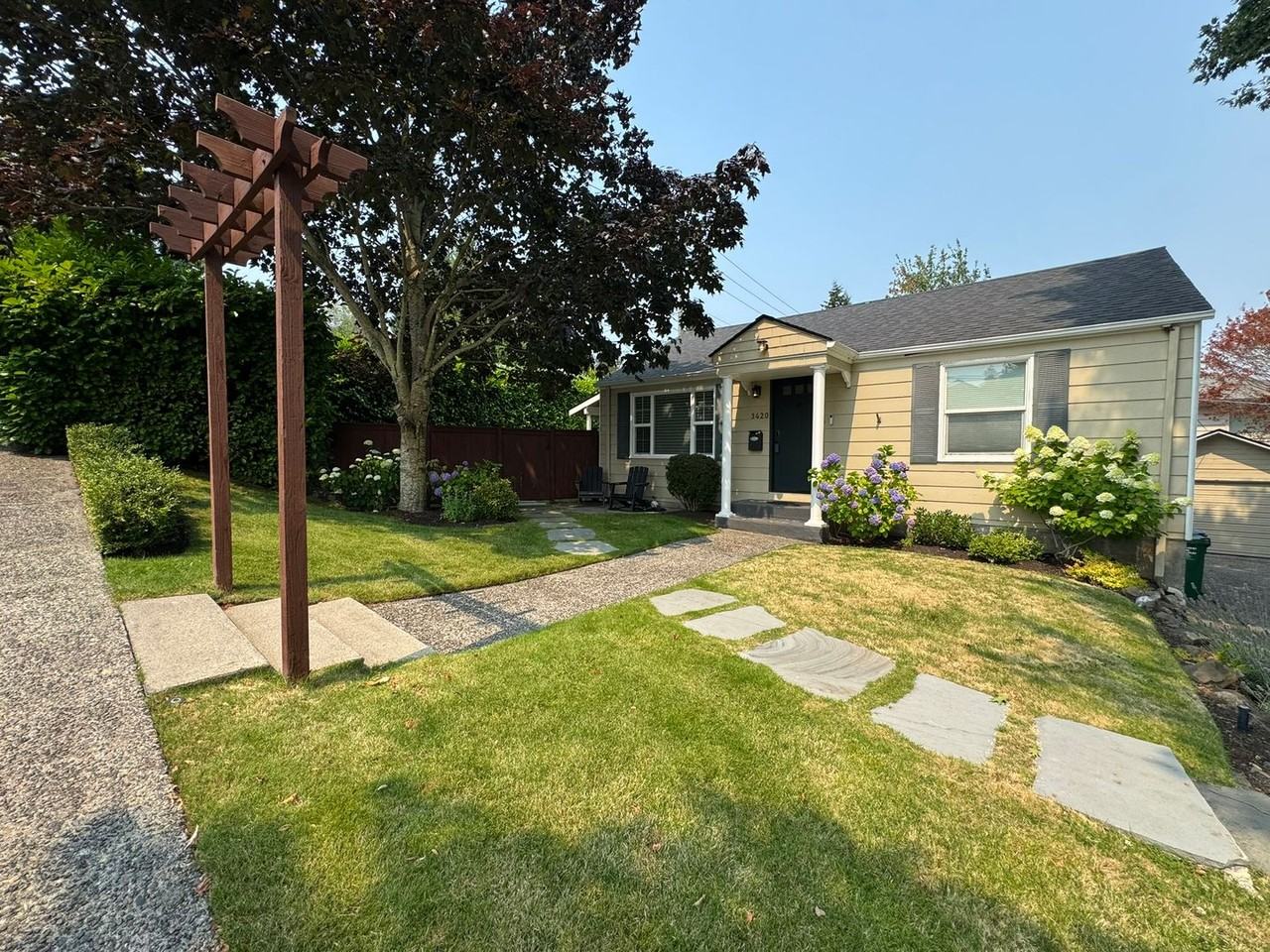 3420 W Bertona St - Photo 4 of 26