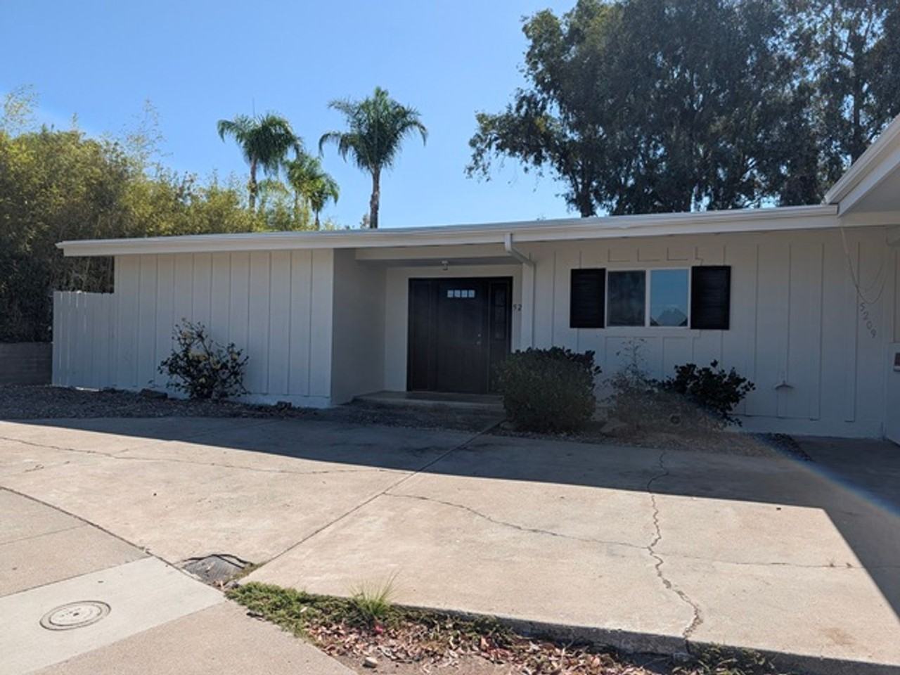 5209 Hewlett Dr - Photo 2 of 34