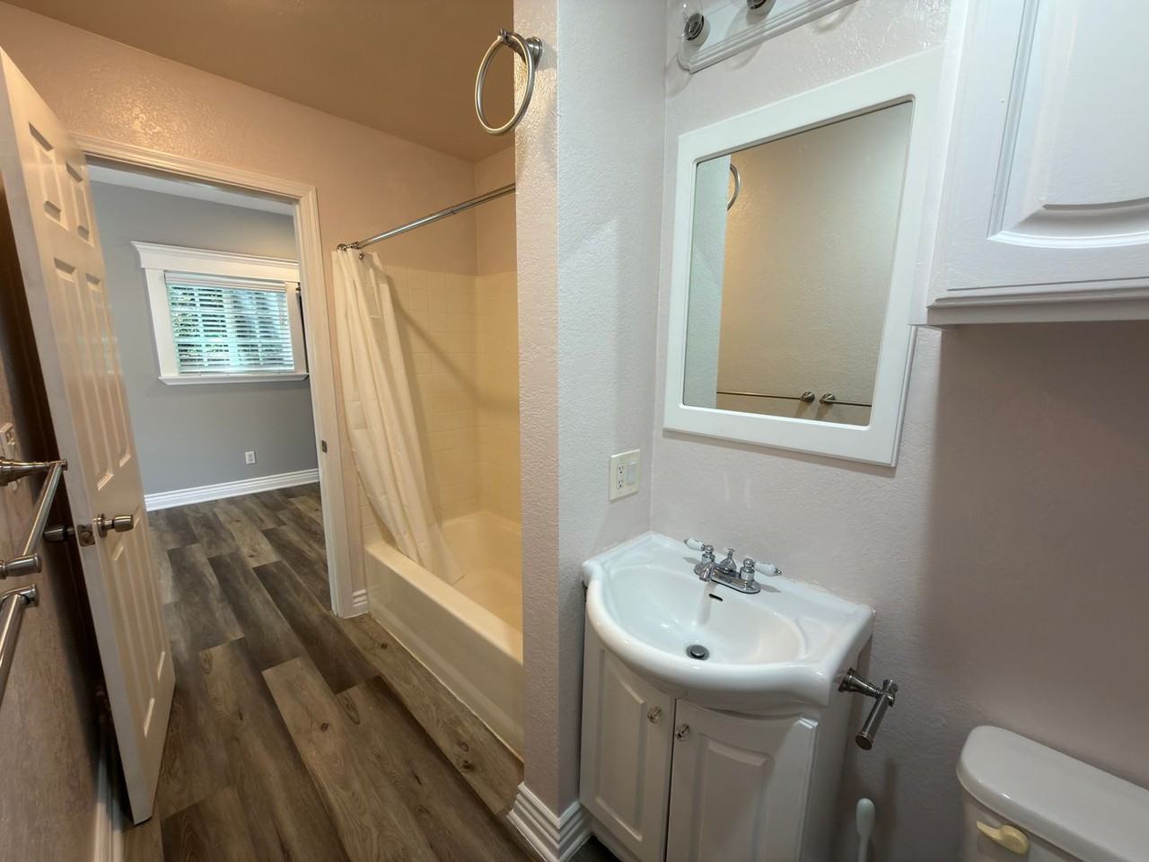 418 E La Veta Ave - Photo 6 of 16