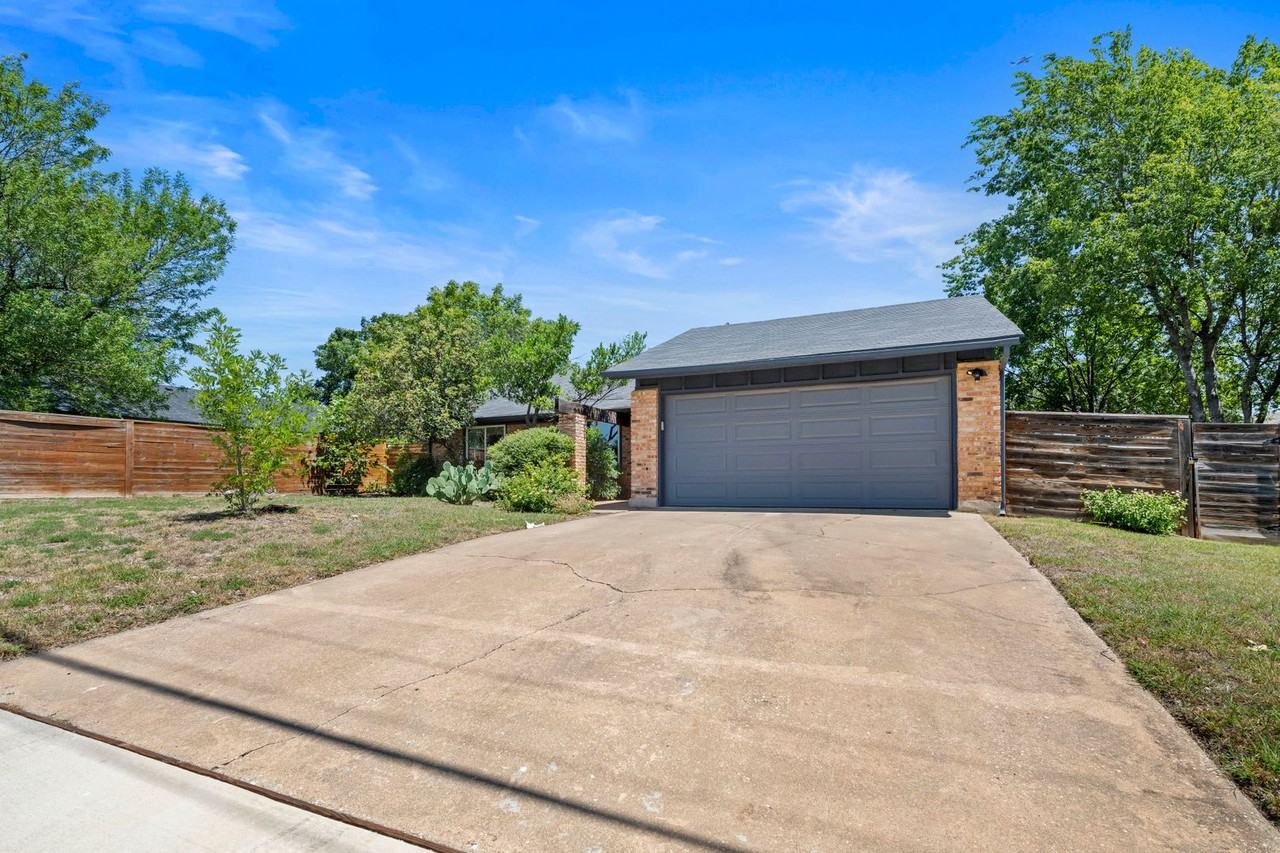 1510 Coronado Hills Dr - Photo 4 of 26