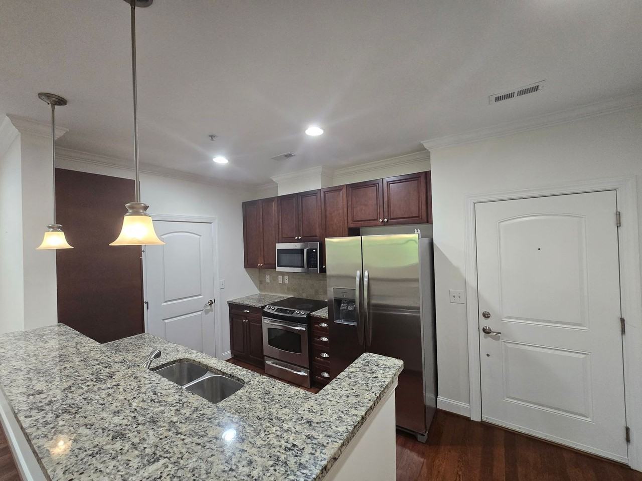 2000 Southpoint Landing Way #2205 - Photo 3 of 20