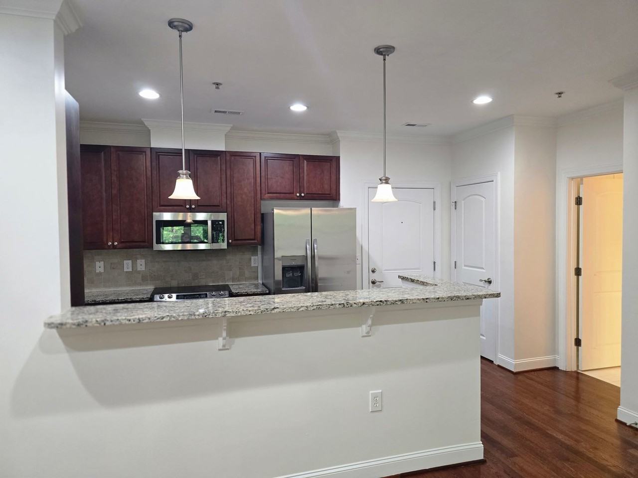 2000 Southpoint Landing Way #2205 - Photo 6 of 20
