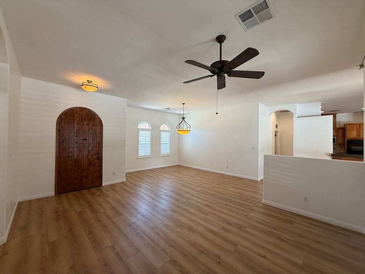 4309 Scribner Way - Photo 4 of 17