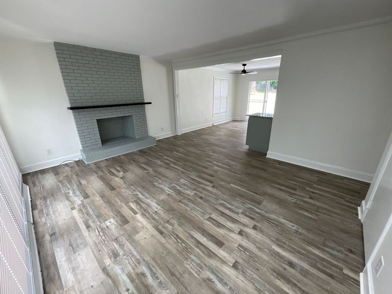 4026 Sedgewood Ln - Photo 4 of 26