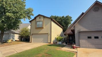 featured image of 2811 W 62nd St