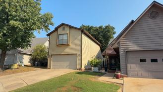 2811 W 62nd St - Photo 1 of 1