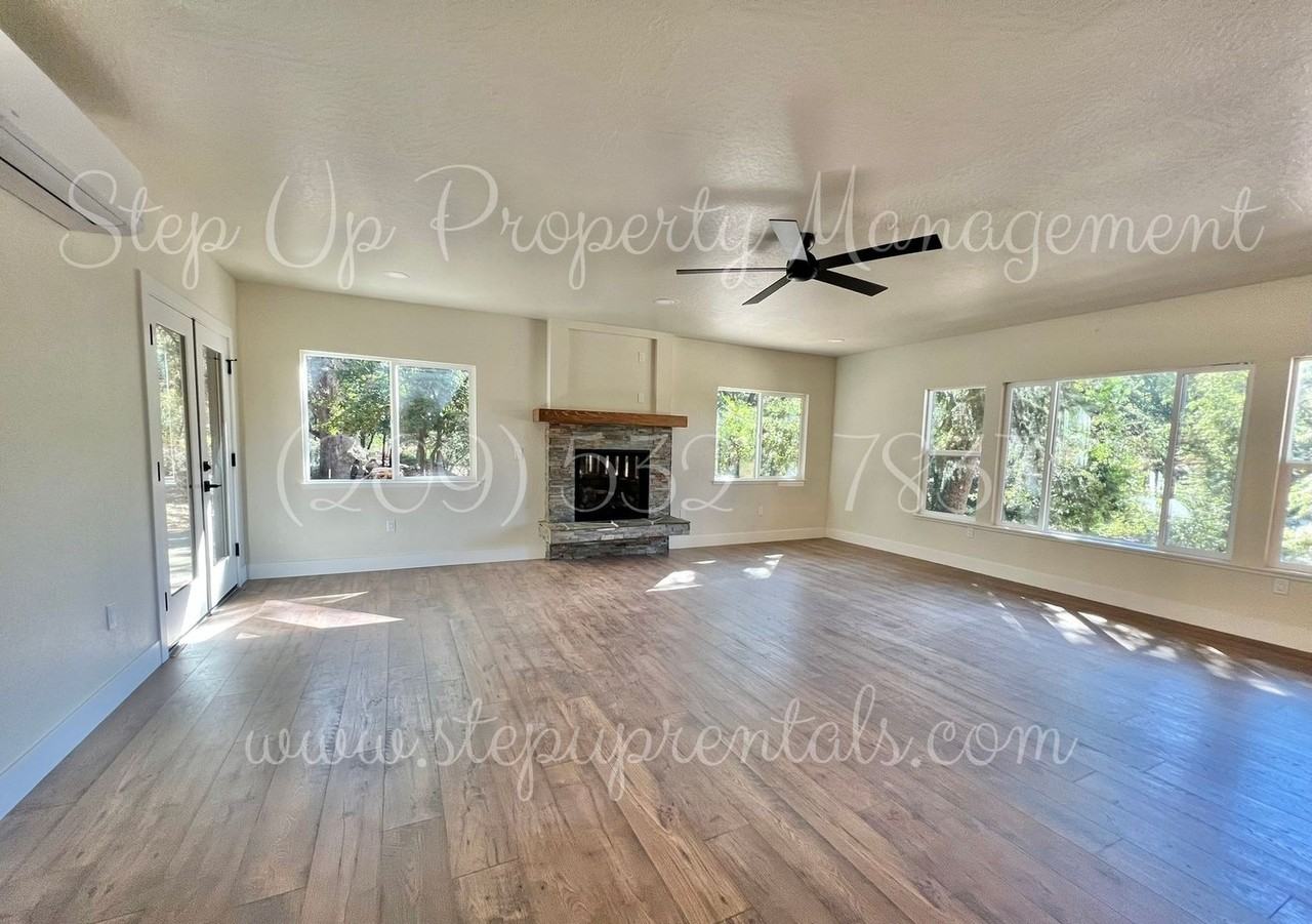 20400 N Sunshine Rd - Photo 7 of 31
