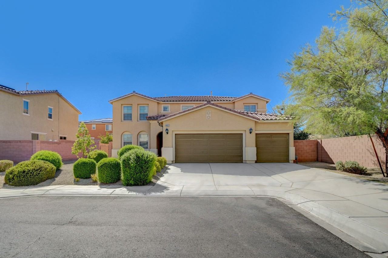 6637 Cliff Shore Ct