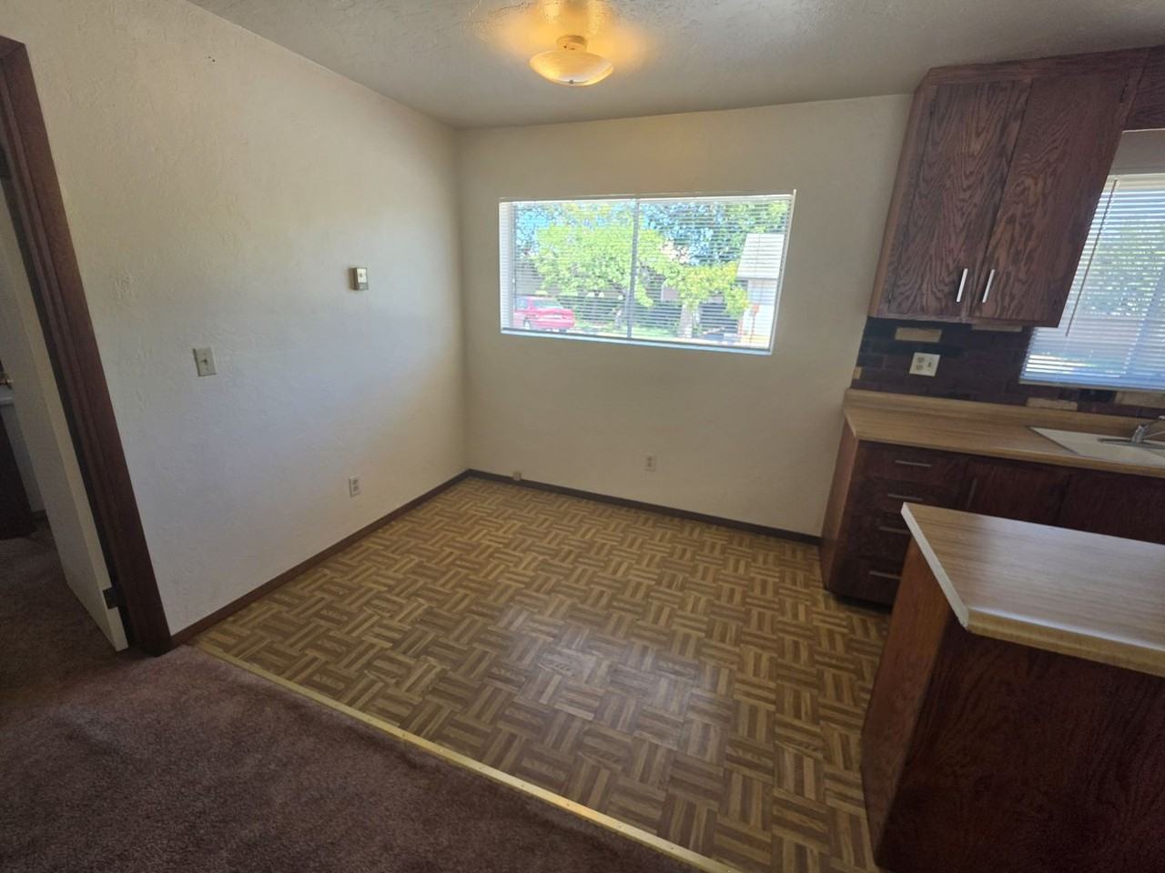 1515 1/2 Solano St - Photo 6 of 12