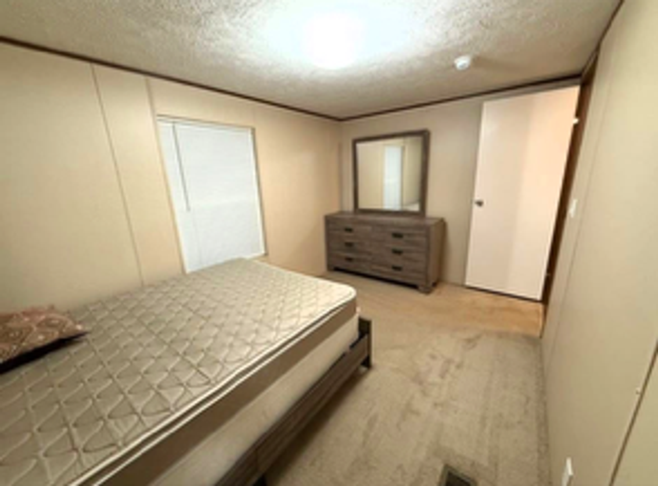 6953 Providence Church Rd - Photo 5 of 9