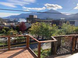 featured image of 238 6th St