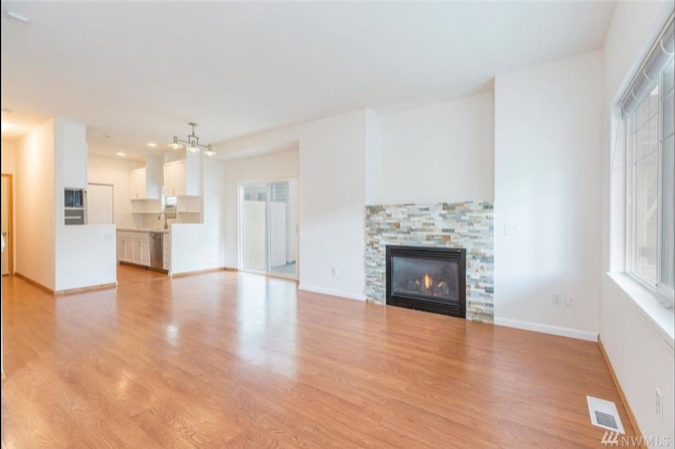 20621 12th Ave S - Photo 2 of 15
