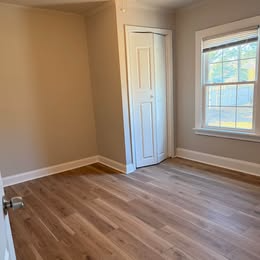 2222 Nc - Photo 6 of 8
