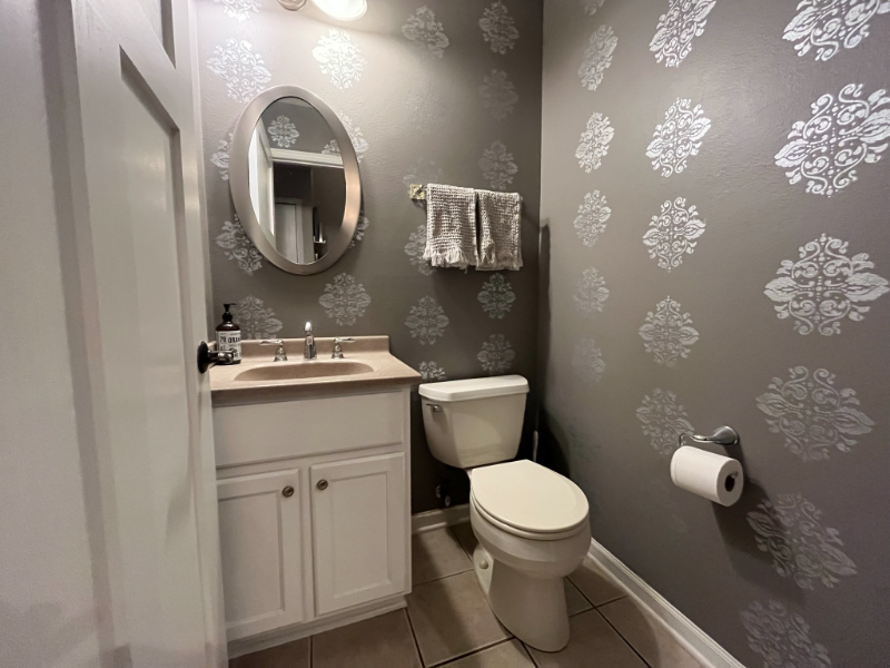316 E Stewart St #3 - Photo 7 of 13
