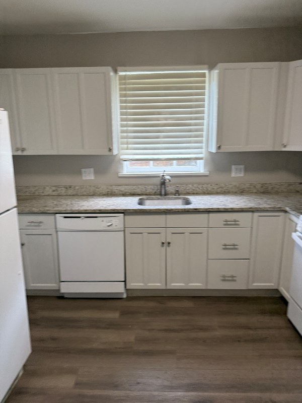 1015 W Cimarron St - Photo 3 of 17