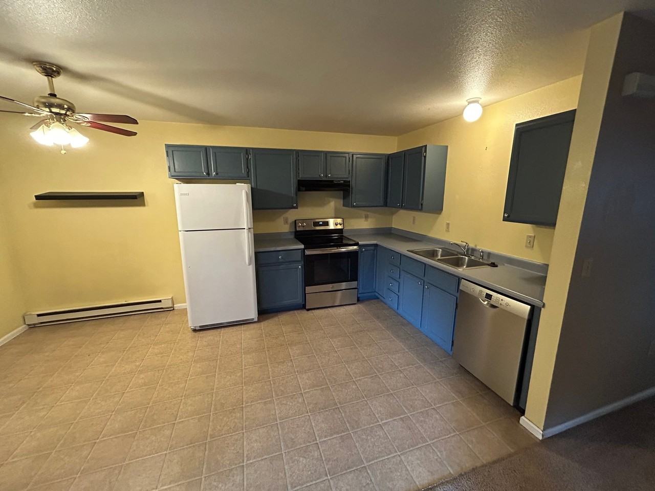 1355 Cherry St #B - Photo 6 of 15