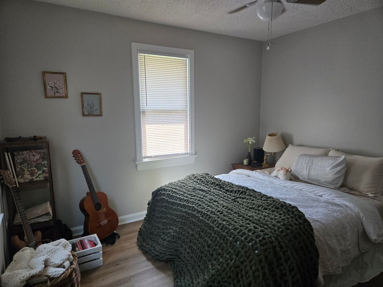 1115 Stewart Dr - Photo 2 of 28