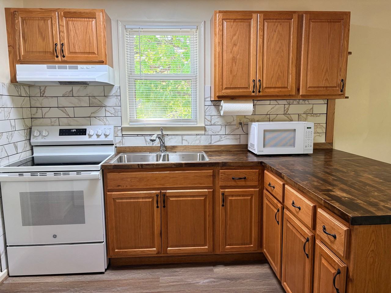 6247 Jefferson Park Rd #H - Photo 2 of 4