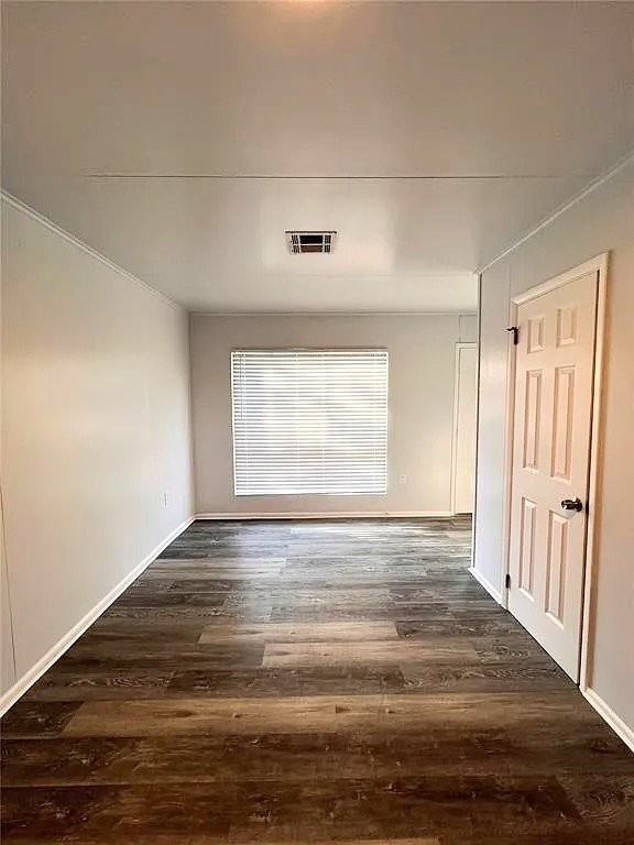 301 Winding Ln - Photo 4 of 12