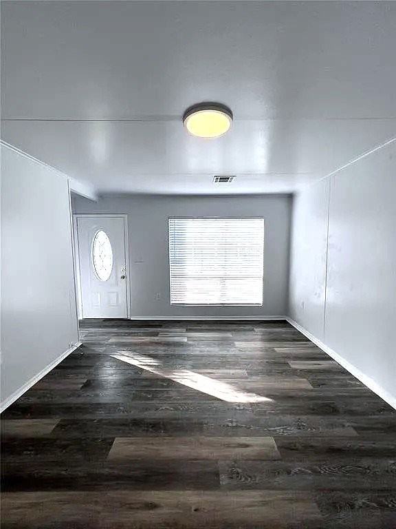 301 Winding Ln - Photo 6 of 12