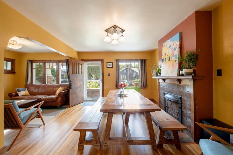 587 E Sherman Ave #1 - Photo 3 of 28